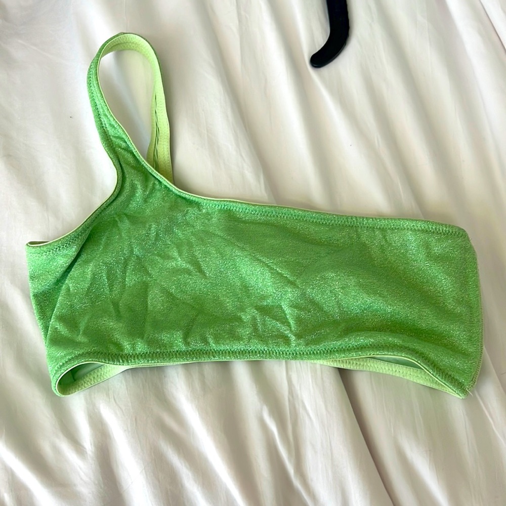 Triangle Green Bikini Top Size Large - image 1
